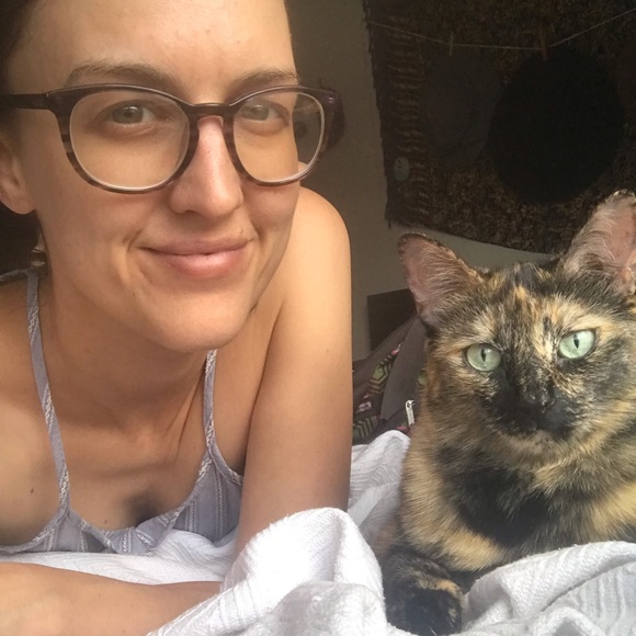 Meet your Posher, Claire - Picture 5 of 8